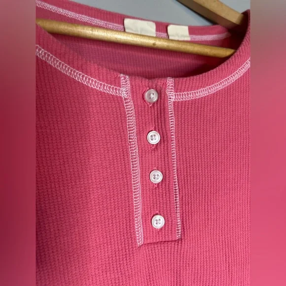 Levi’s Henley - Picture 7 of 14